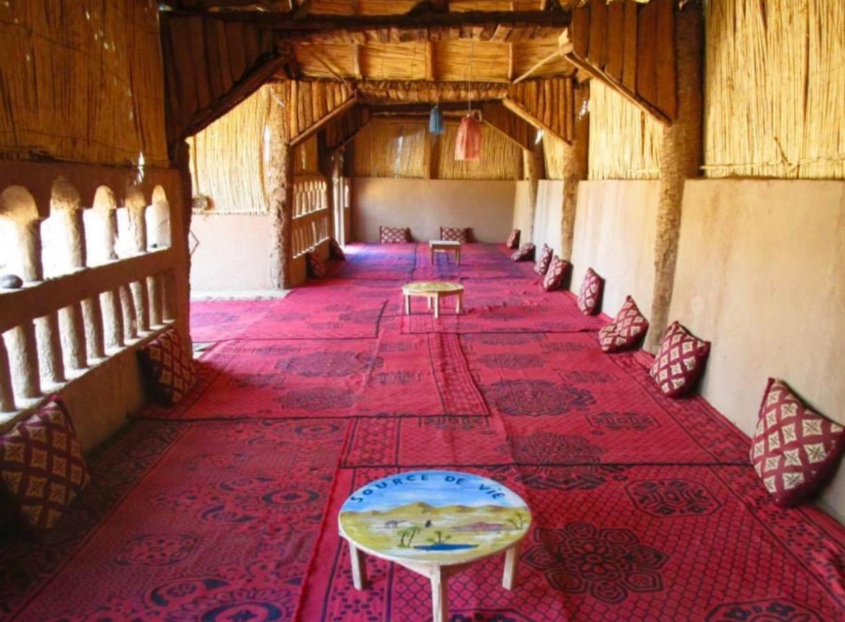Chez Madani Hotel Мхамид Екстериор снимка